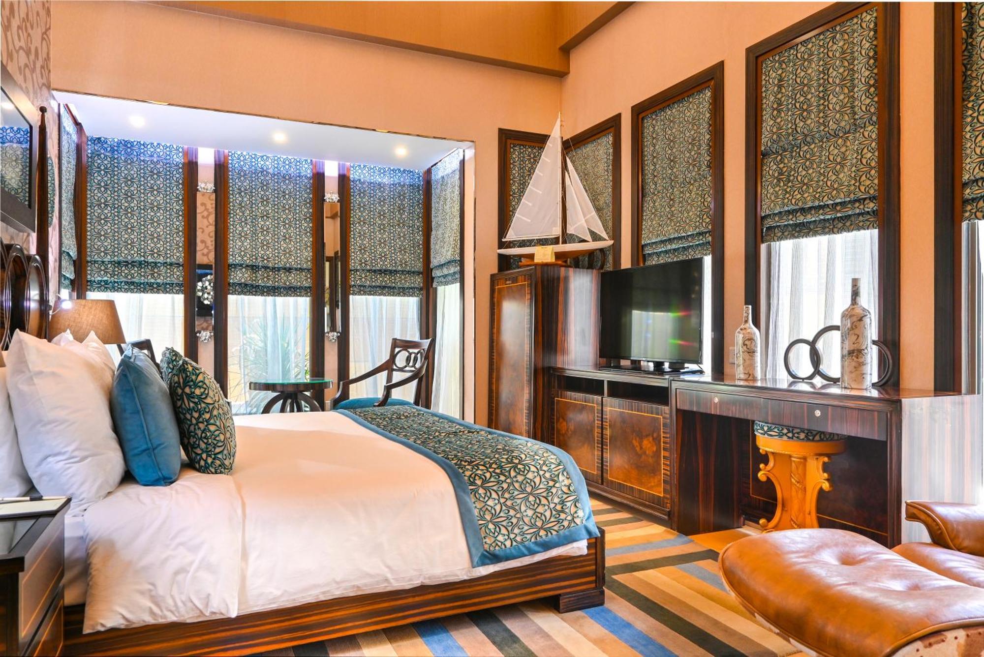 Palavra Resort Manama Eksteriør billede A bedroom at the resort